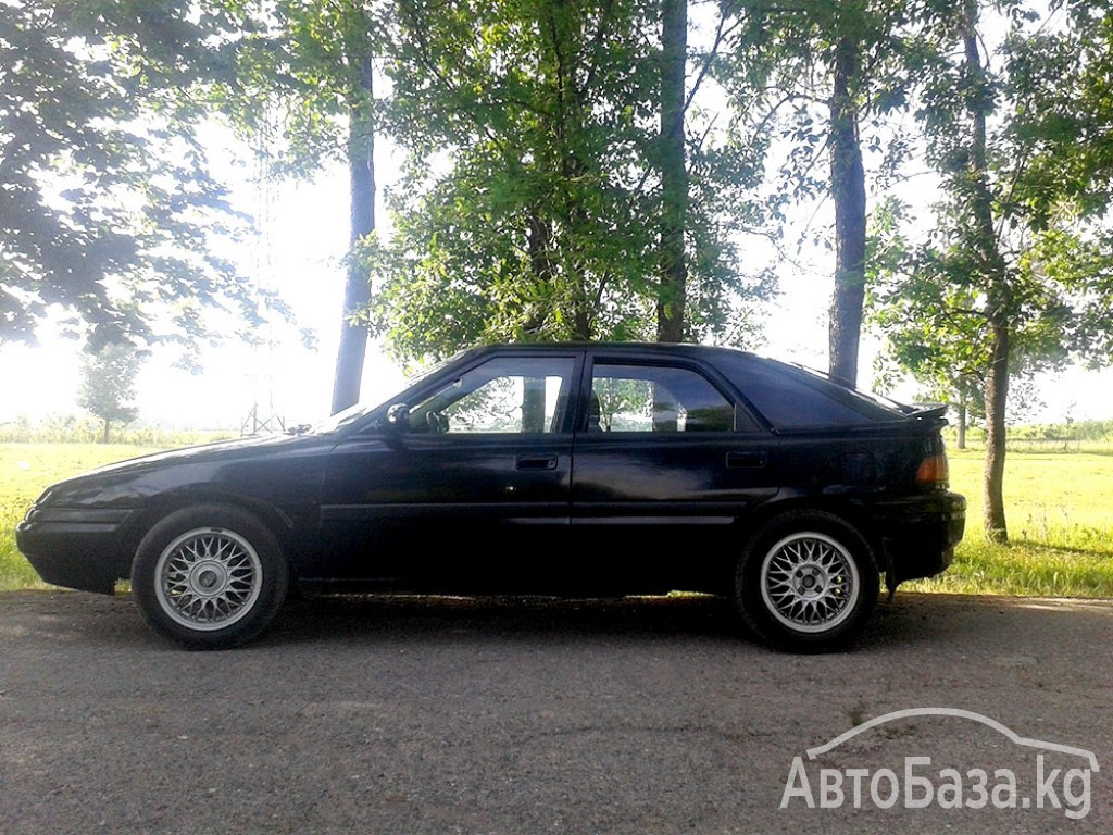 Mazda 323 1991 года за ~176 500 сом