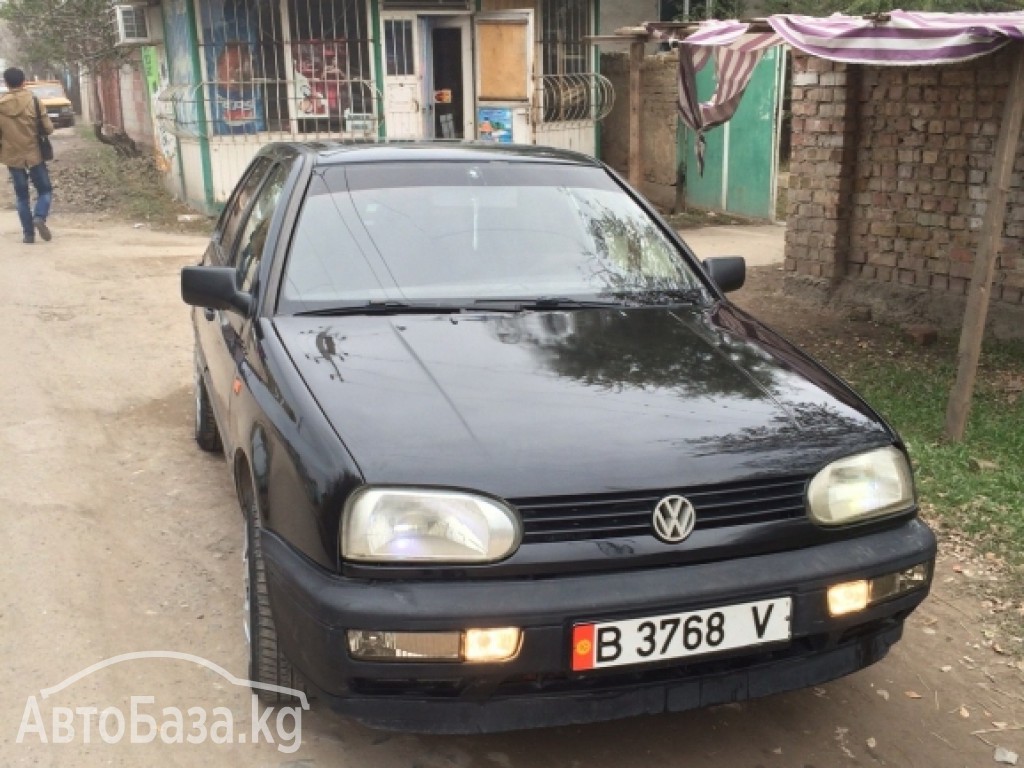 Volkswagen Golf 1993 года за ~178 000 сом