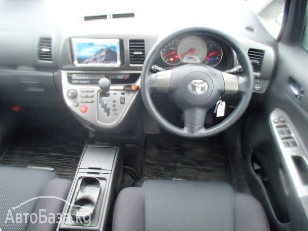 TOYOTA WISH 2003