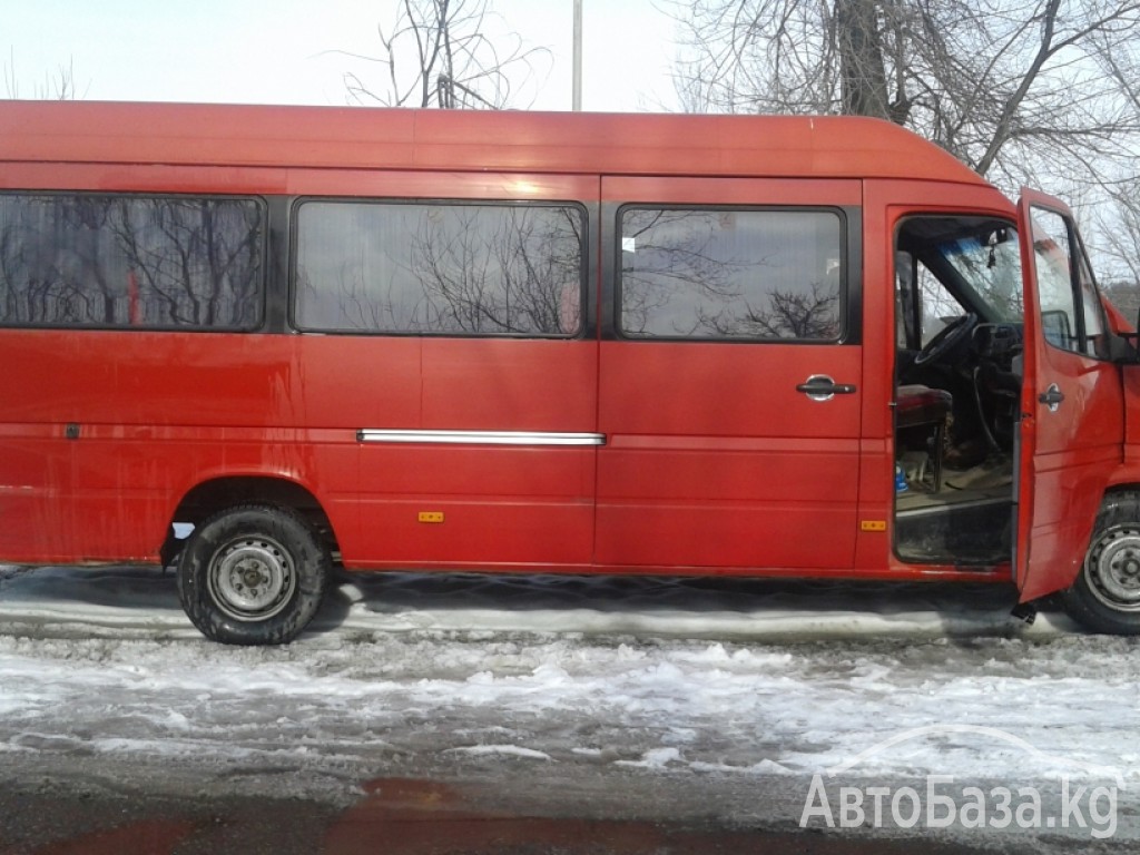 Mercedes-Benz sprinter