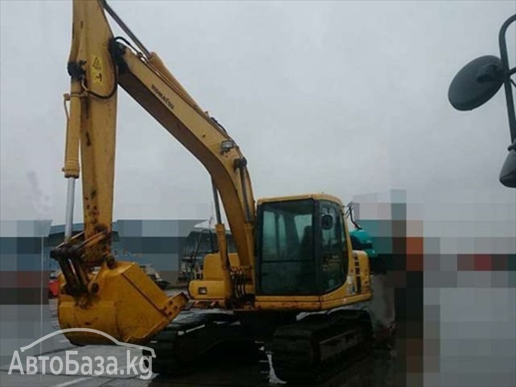 Экскаватор Komatsu 