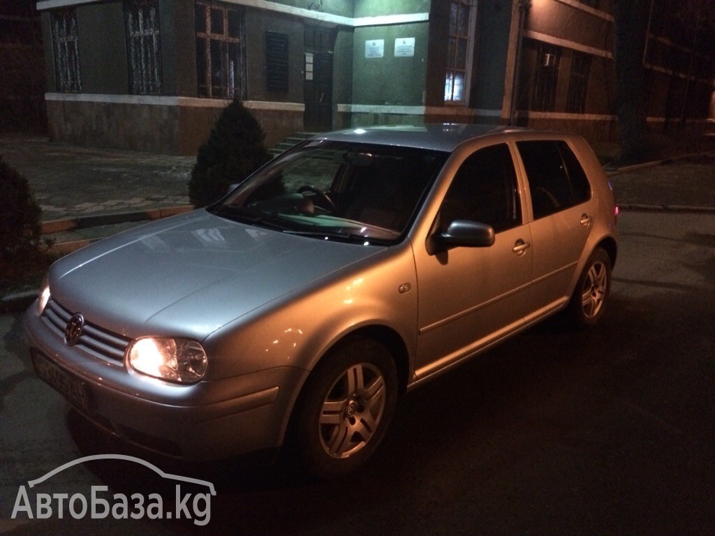 Volkswagen Golf 2003 года за ~370 700 сом