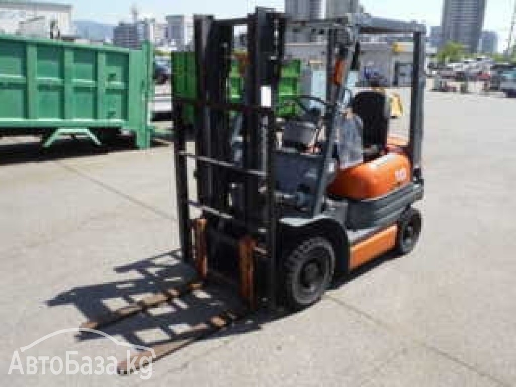 Погрузчик Toyota TOYOTA FORKLIFT 1 t