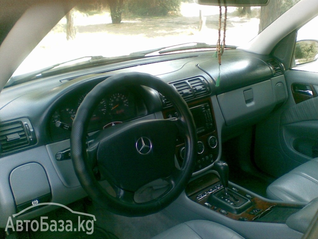 Mercedes-Benz M-Класс 2002 года за ~619 500 сом