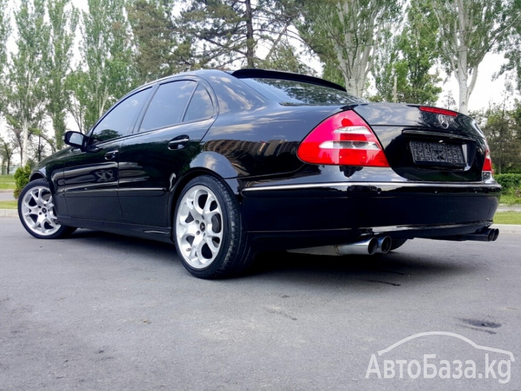 Mercedes-Benz E-Класс 2003 года за 565 000 сом