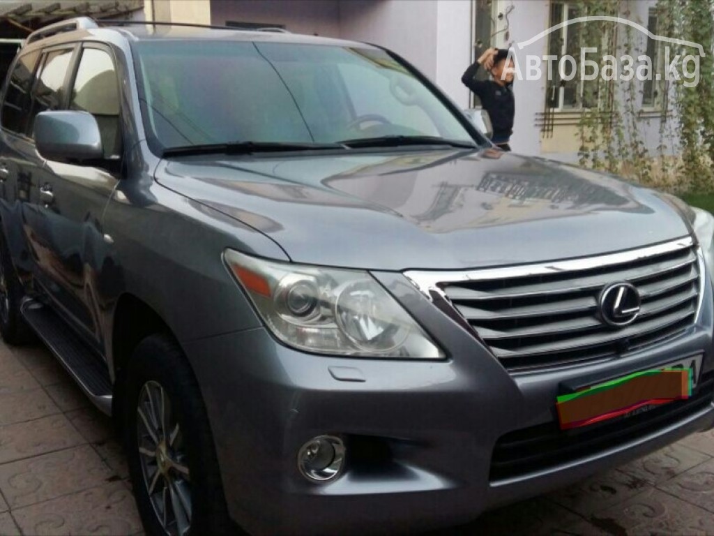 Lexus LX 2009 года за ~3 272 800 руб.