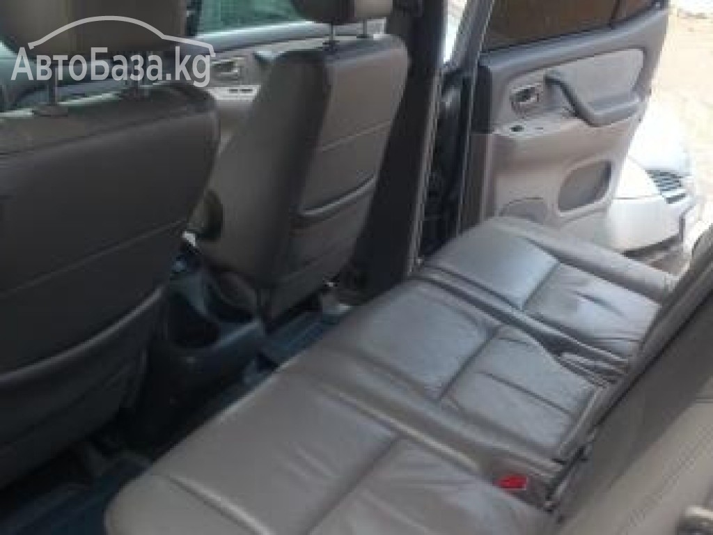 Toyota Sequoia 2005 года за ~1 680 700 сом