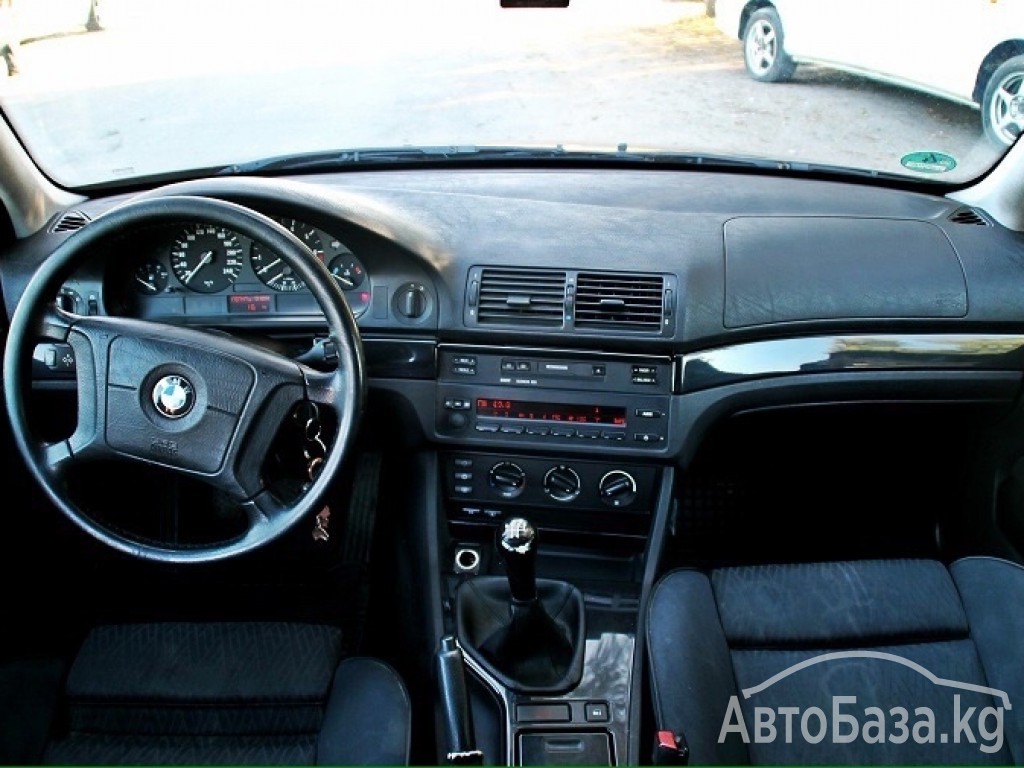 BMW 5 серия 2002 года за 262 000 сом