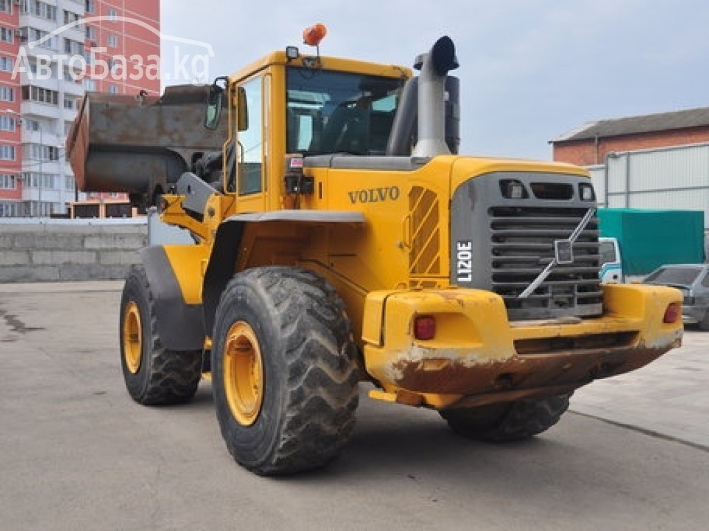 Погрузчик Volvo L120 #1524