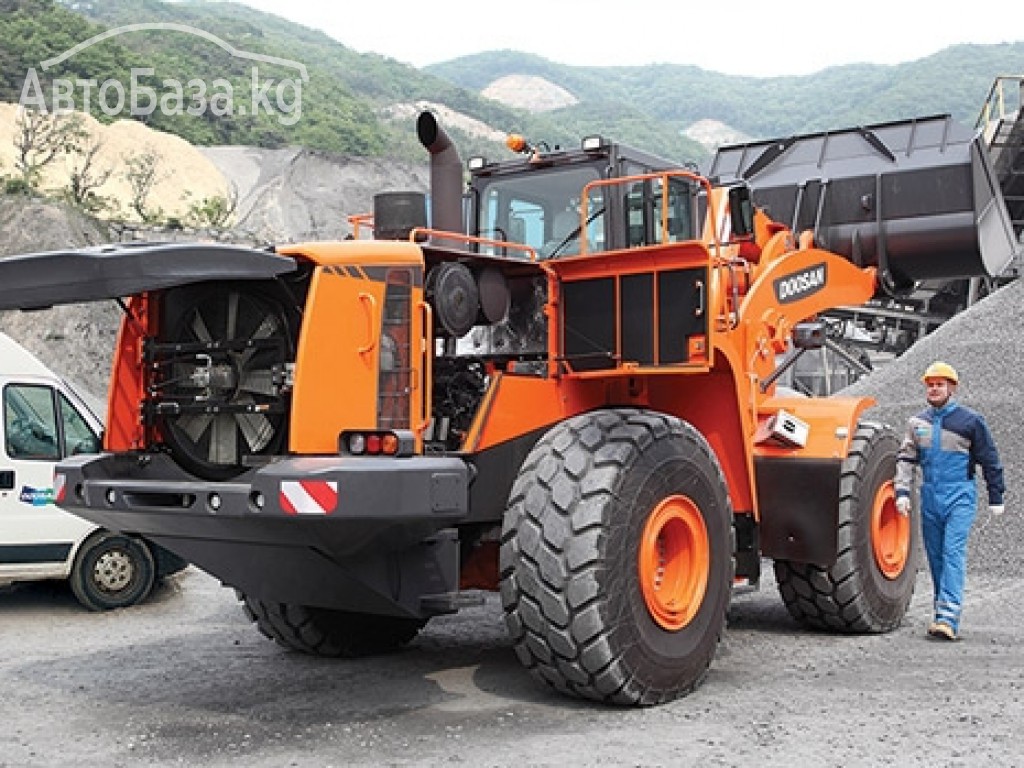 Погрузчик Doosan Фронтальный  DL550