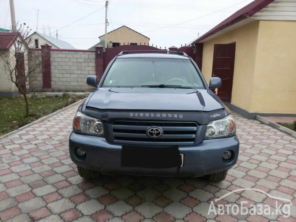 Toyota Highlander 2004 года за ~1 106 200 сом