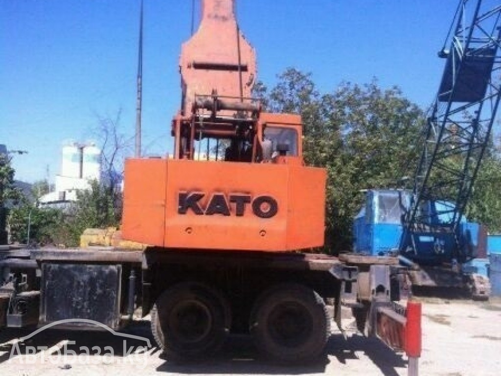 Автокран Kato NK450S