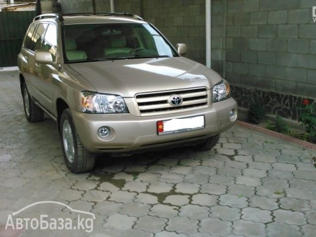 Toyota Highlander 2005 года за ~1 539 900 сом