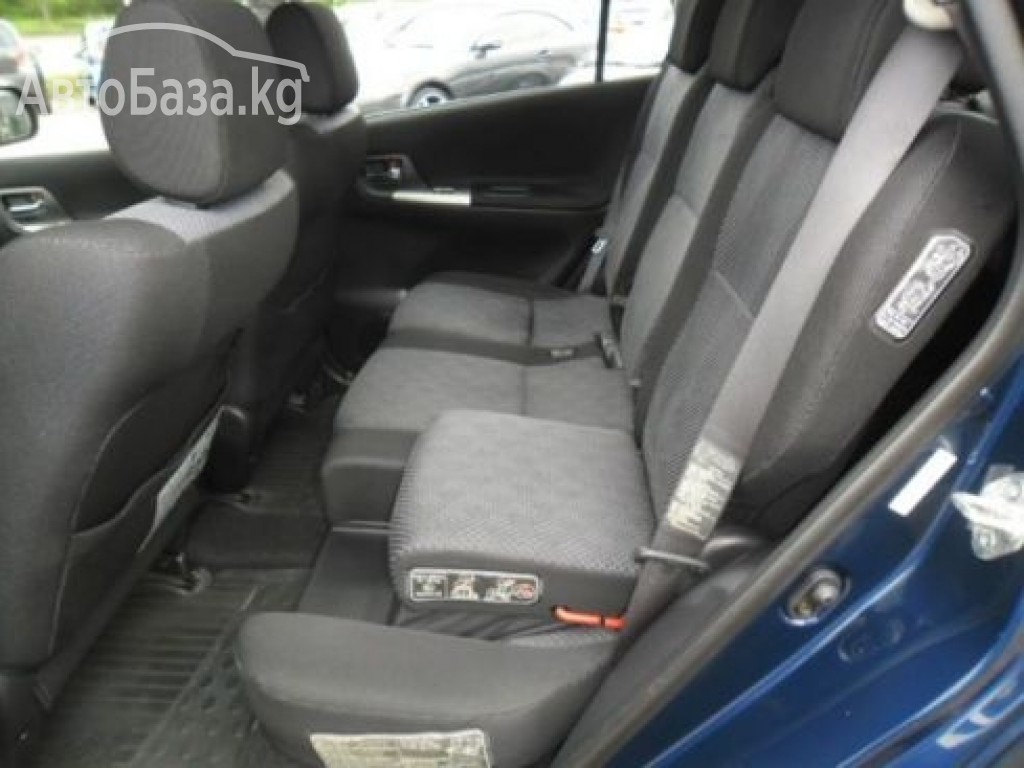 Toyota Corolla Verso 2004 года за ~612 100 сом