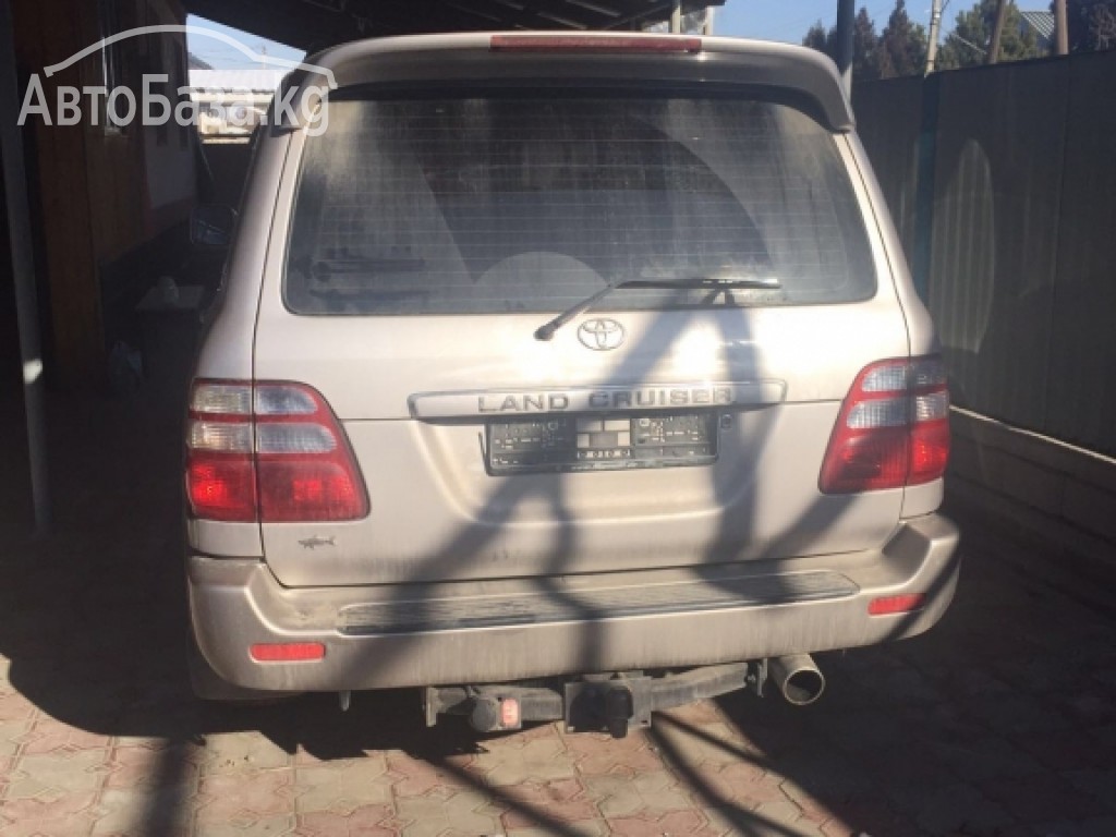 Toyota Land Cruiser 2005 года за ~2 155 200 сом