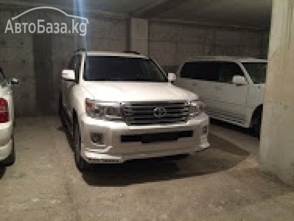 Toyota Land Cruiser 2009 года за ~4 138 000 сом