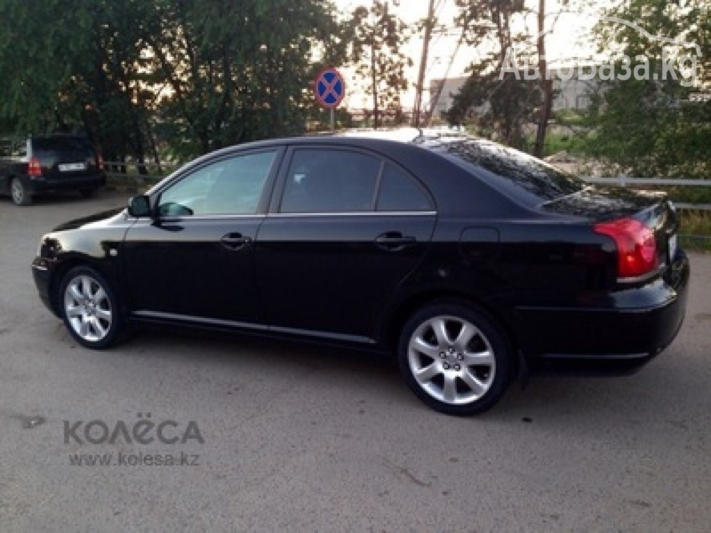 Toyota Avensis 2003 года за ~614 100 сом