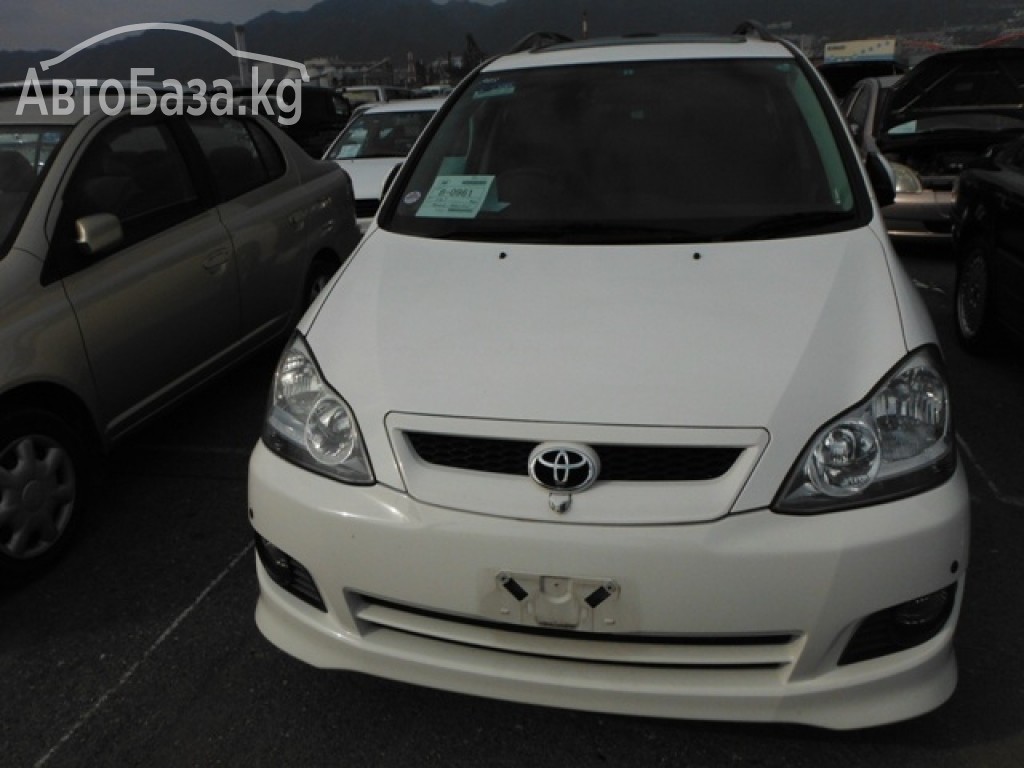 Toyota Ipsum 2004 года за ~591 000 руб.