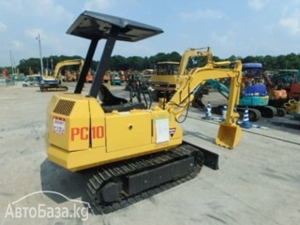 Экскаватор Komatsu PC10-5