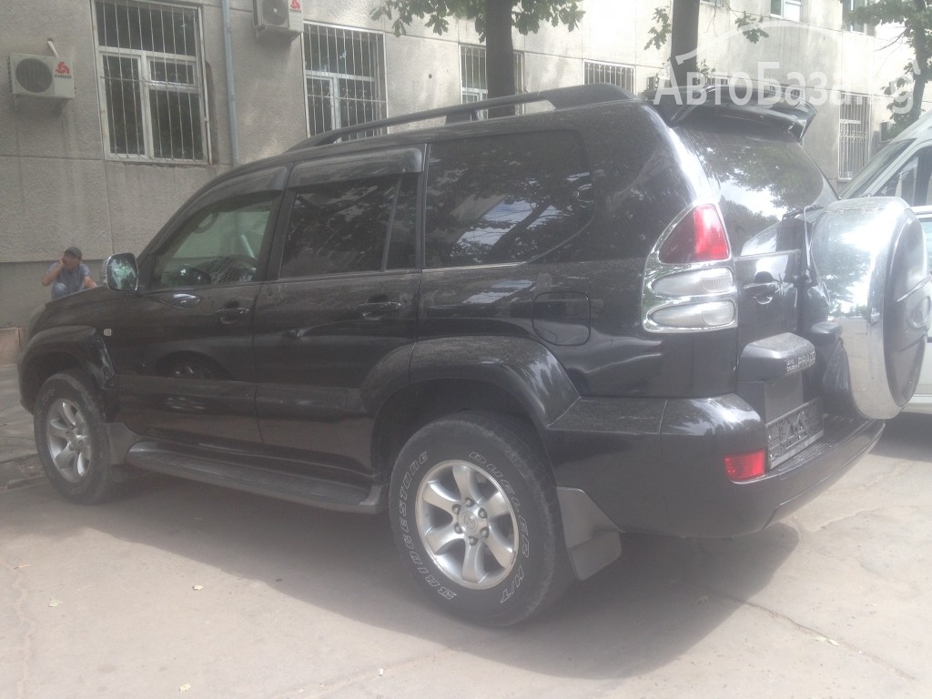 Toyota Land Cruiser Prado 2005 года за ~1 379 400 сом