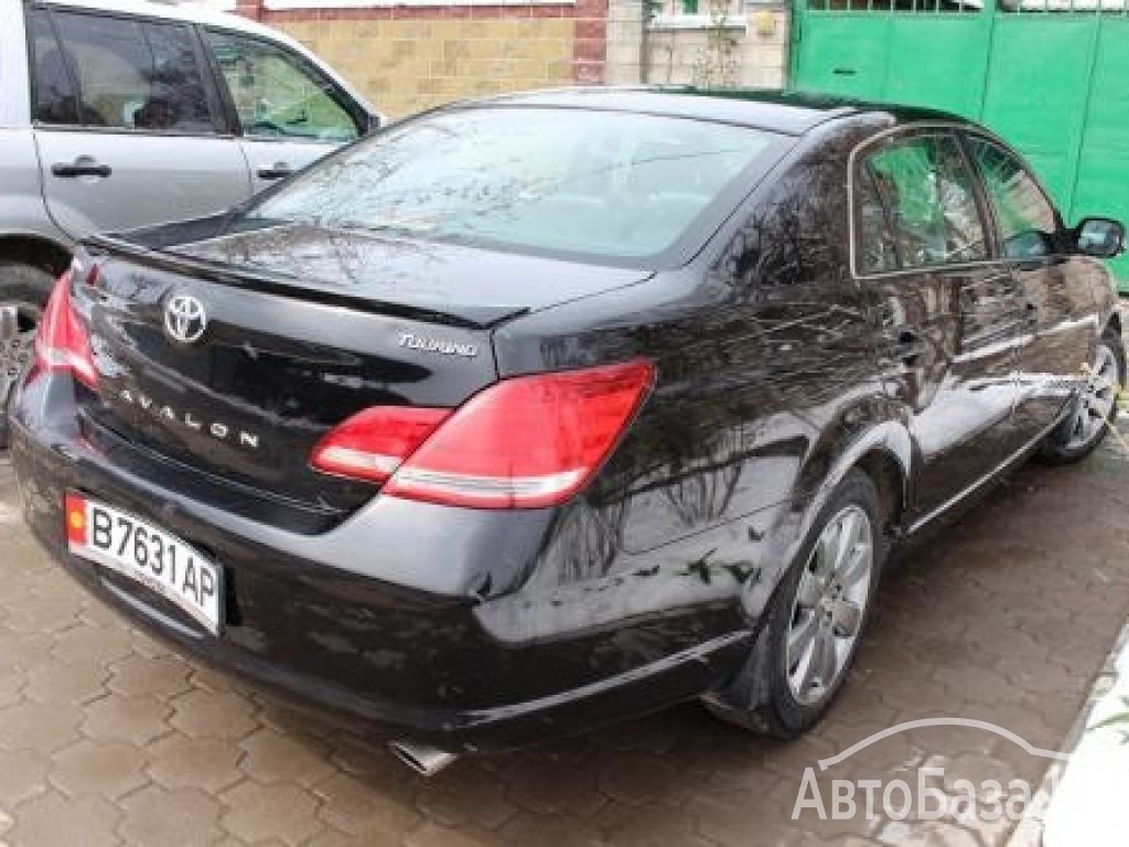 Toyota Avalon 2005 года за ~1 262 800 сом