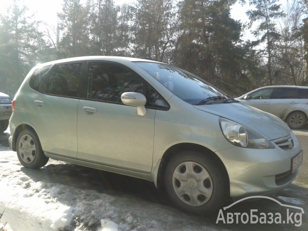 Honda Fit 2007 года за ~401 800 сом