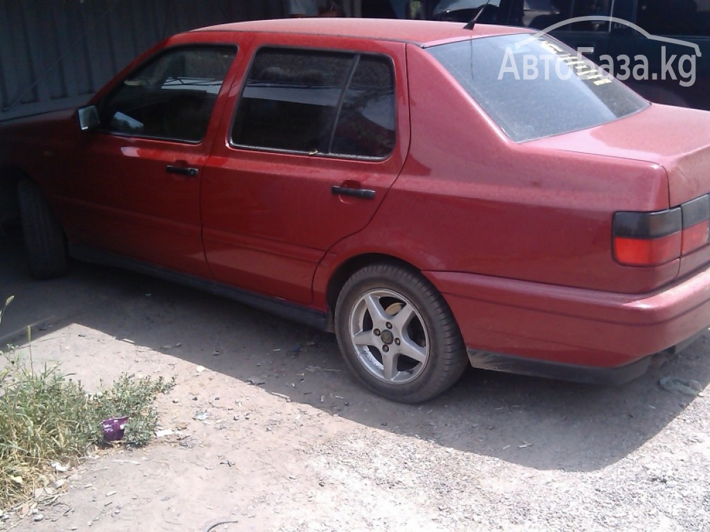 Volkswagen Vento 1998 года за ~388 000 сом