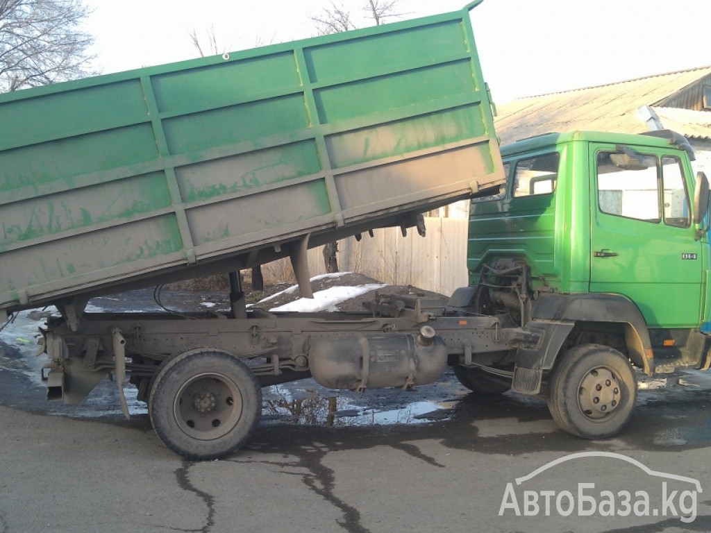 Самосвал Mercedes-Benz 814