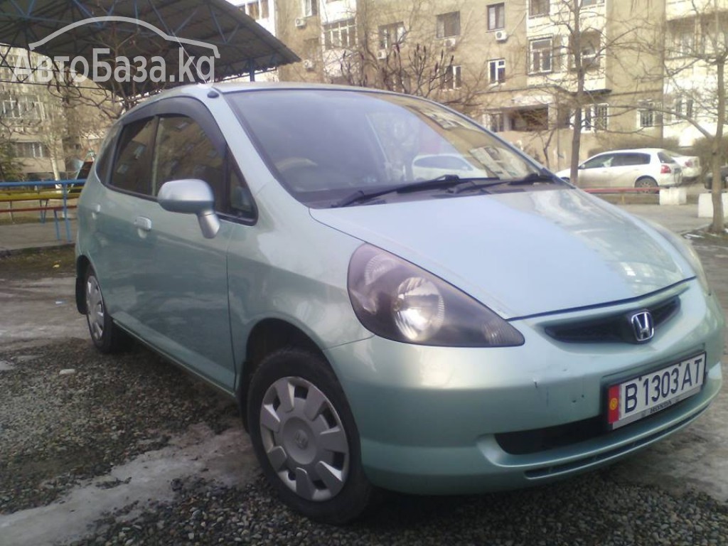 Honda Fit 2002 года за 196 000 сом