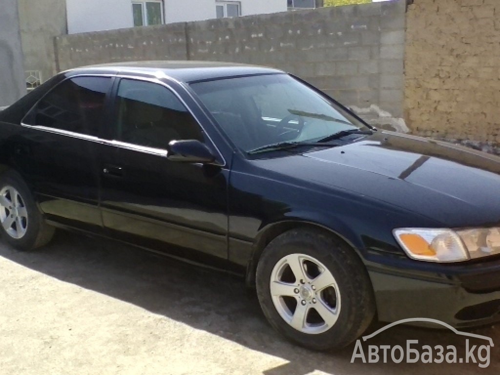 Toyota Camry 2000 года за ~418 200 руб.