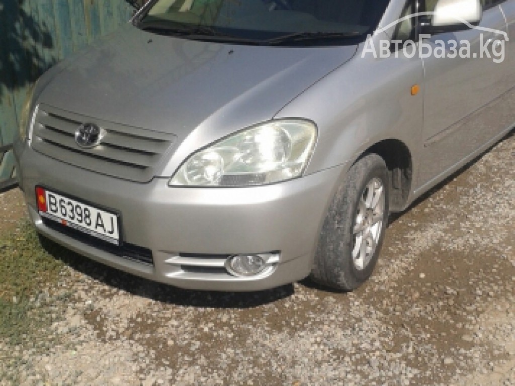 Toyota Ipsum 2002 года за ~396 600 сом