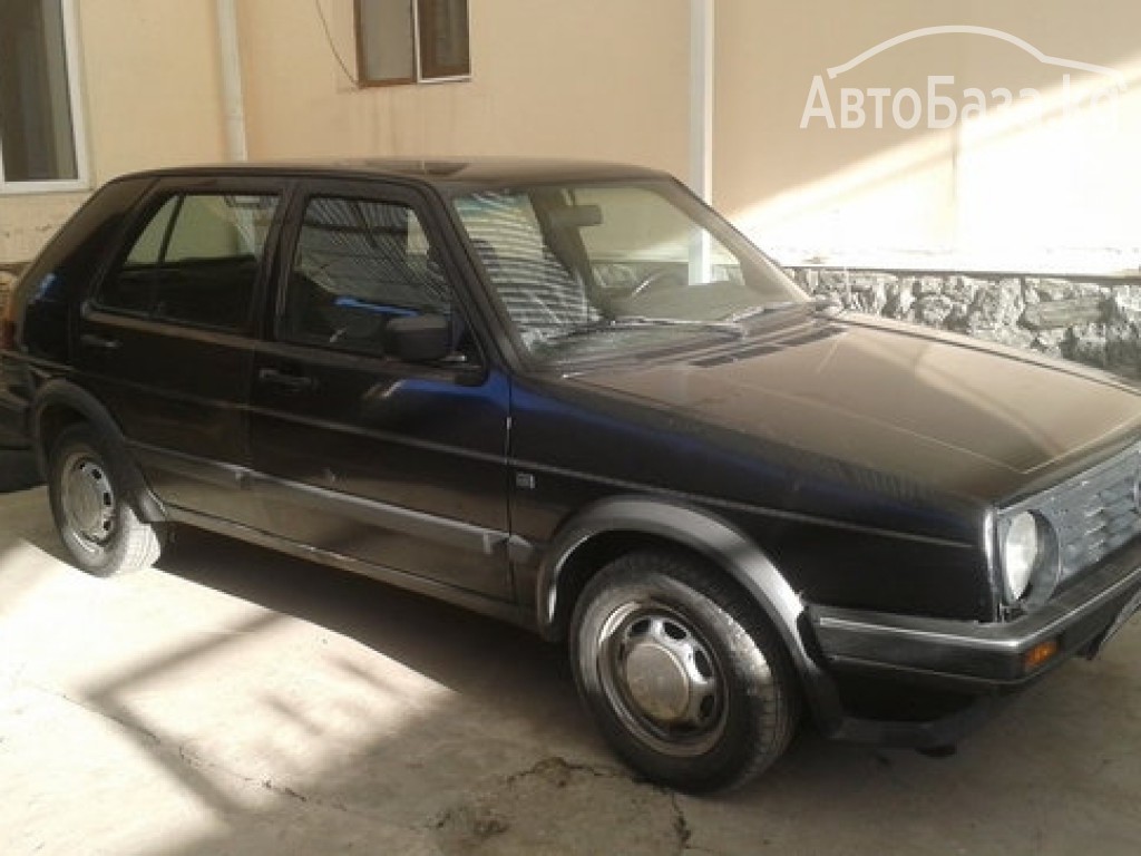 Volkswagen Golf 1990 года за ~86 300 сом