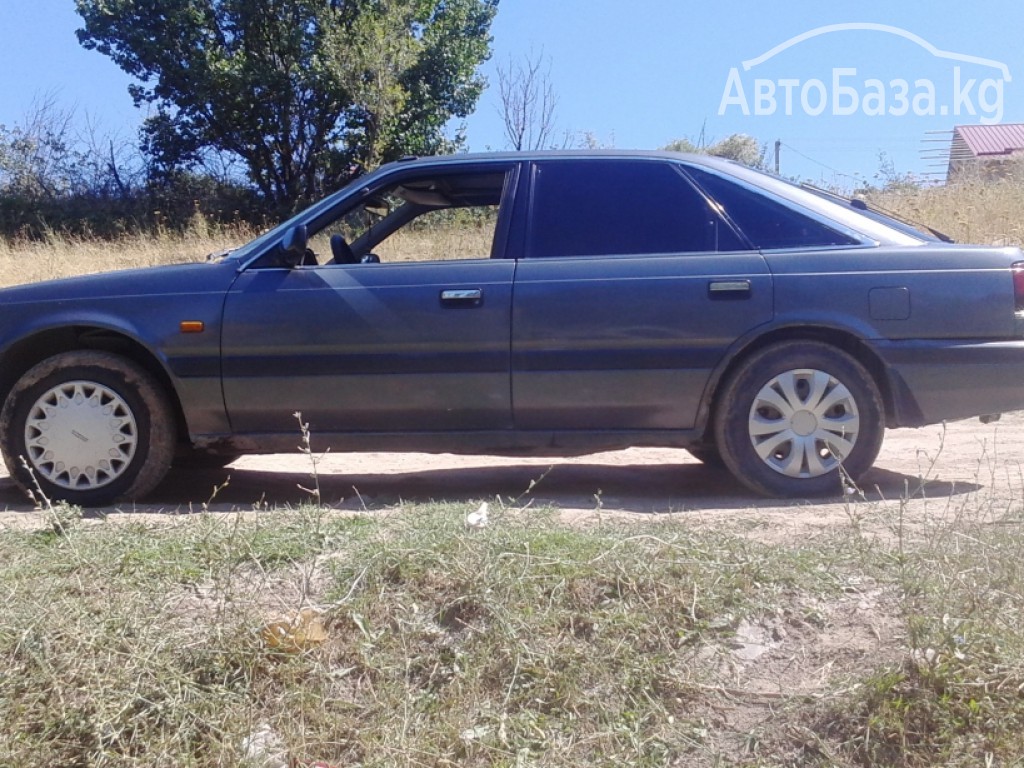 Mazda 626 1988 года за ~132 800 сом