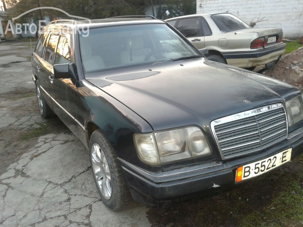 Mercedes-Benz E-Класс 1993 года за 3 800$