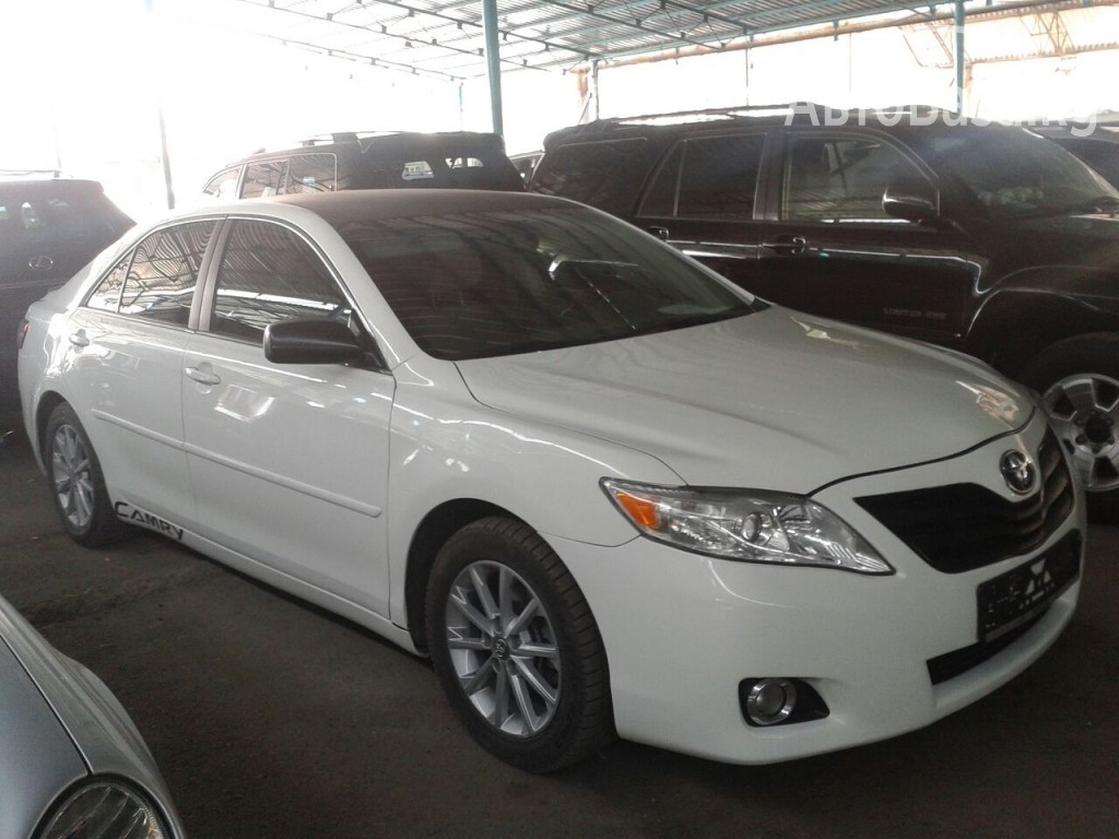 Toyota Camry 2011 года за ~1 448 300 сом