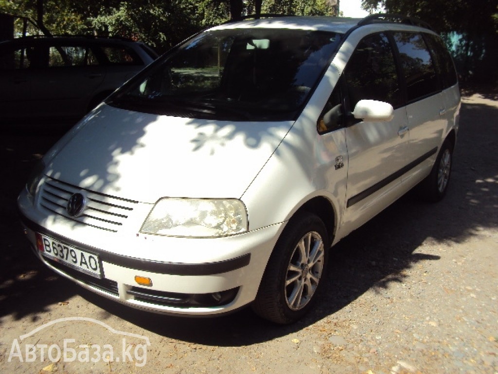 Volkswagen Sharan 2001 года за ~500 100 сом