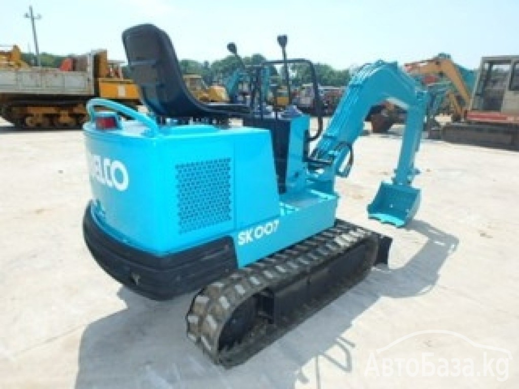 Экскаватор Kobelco SK007