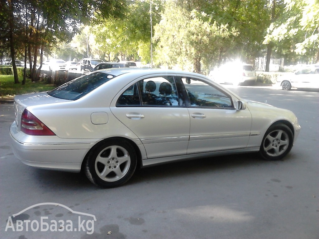 Mercedes-Benz C-Класс 2002 года за ~635 600 сом