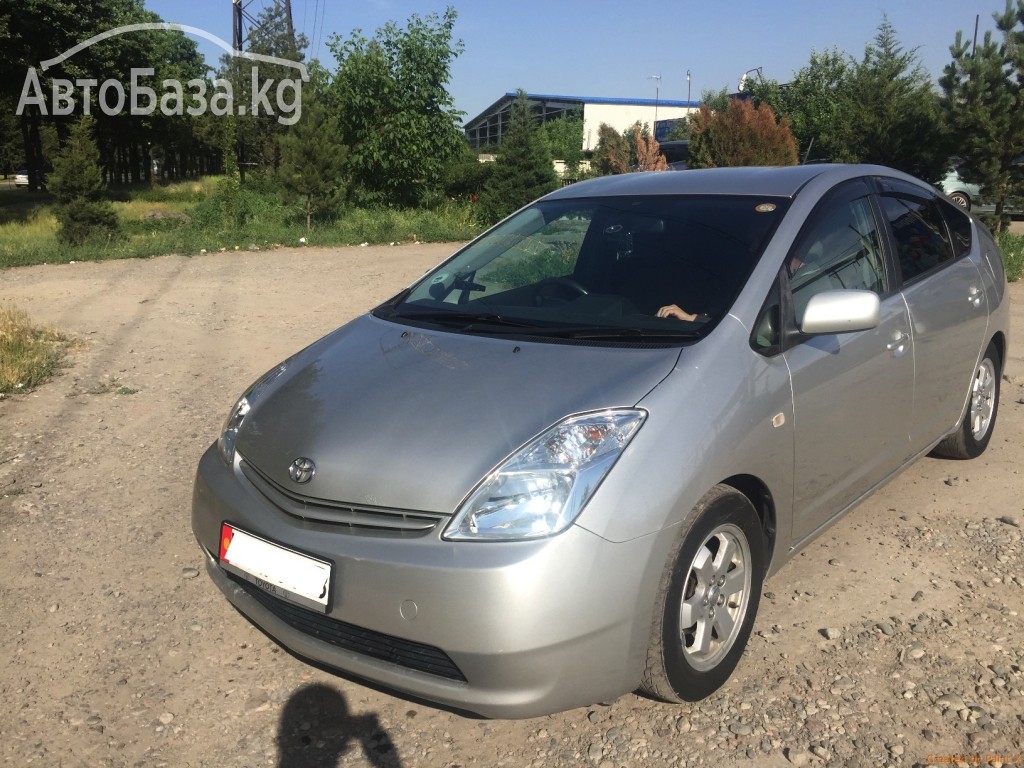 Toyota Prius 2004 года за ~560 400 сом