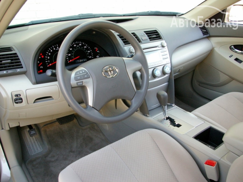 Toyota Camry 2006 года за 12 000$