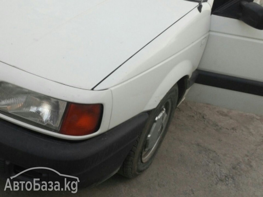 Volkswagen Passat 1991 года за ~134 500 сом