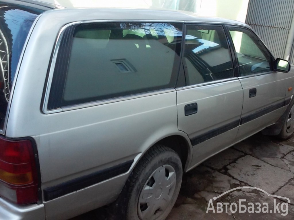 Mazda 626 1988 года за ~241 400 сом