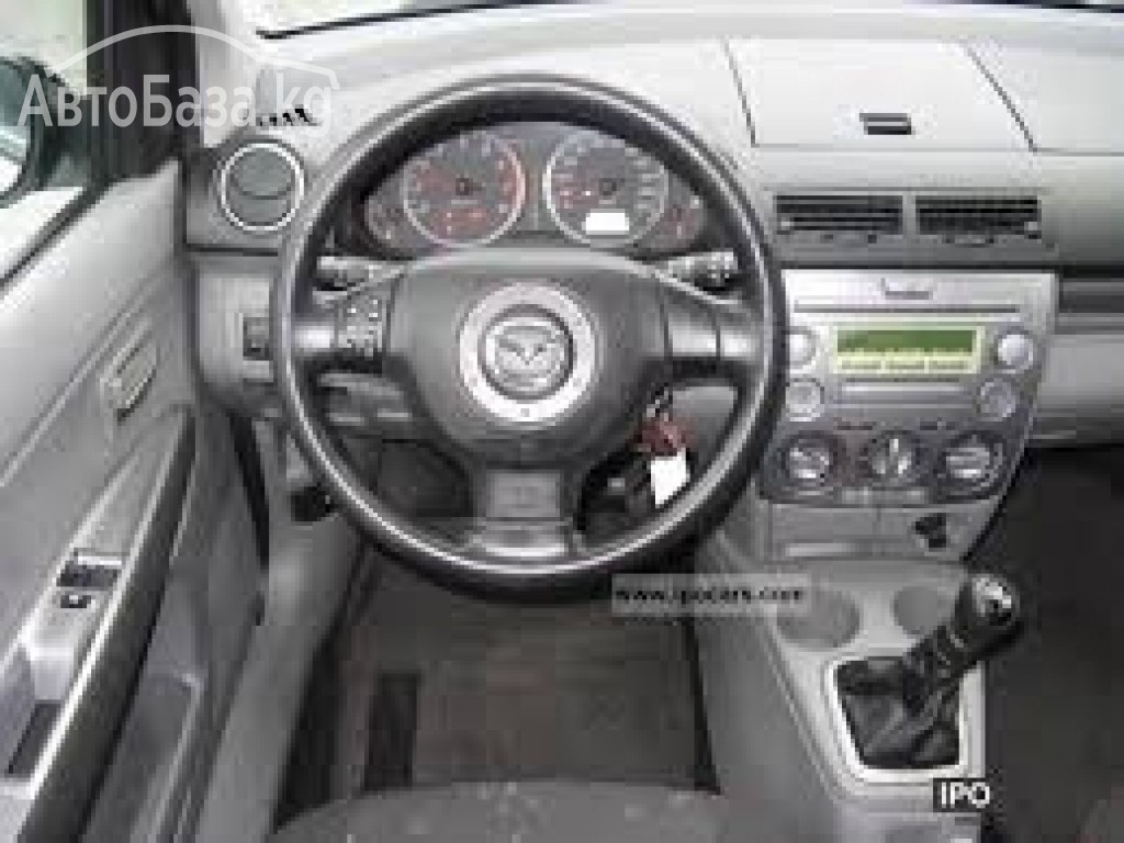 Mazda 2 2004 года за 5 000$