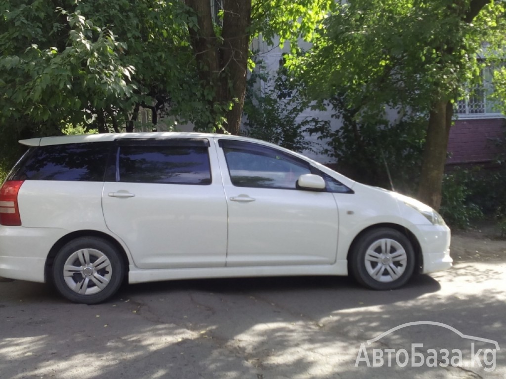 Toyota Wish 2004 года за 5 500$