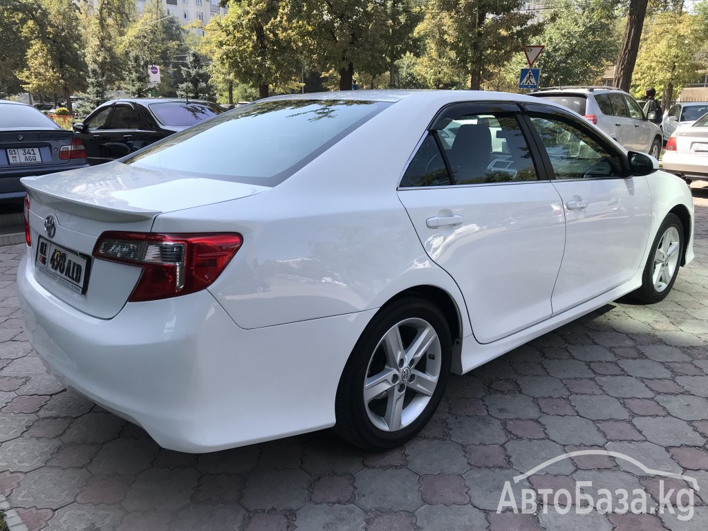 Toyota Camry на прокат