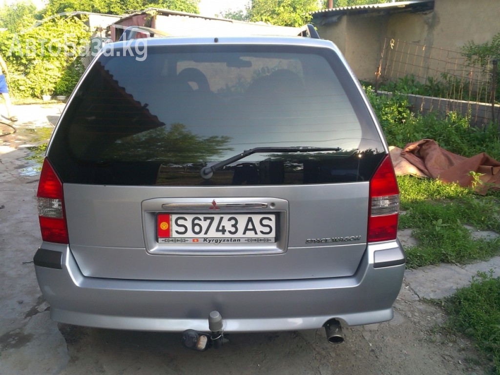 Mitsubishi Space Wagon 2004 года за ~689 700 сом