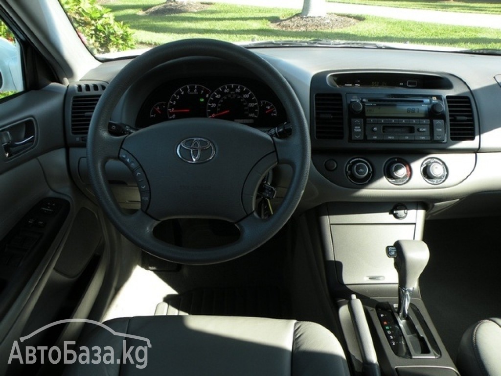 Toyota Camry 2005 года за ~973 500 сом