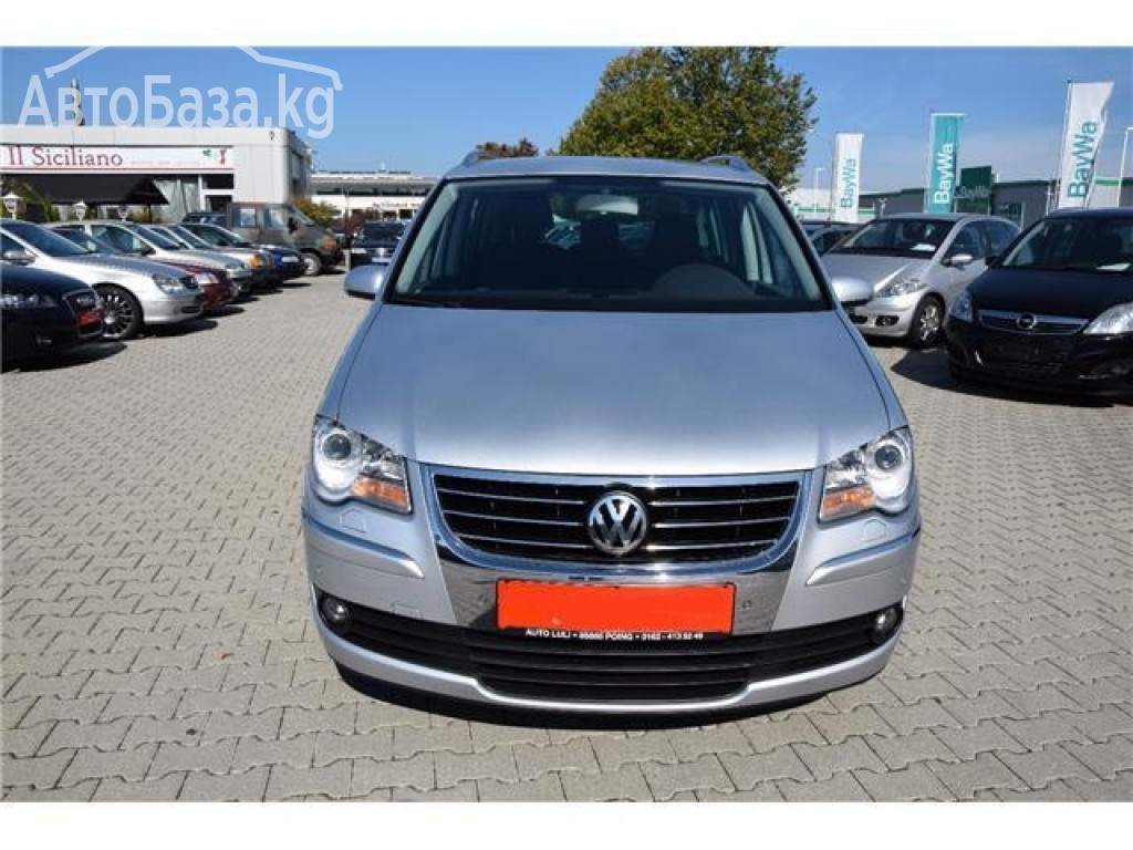 Volkswagen Touran 2007 года за ~757 800 сом