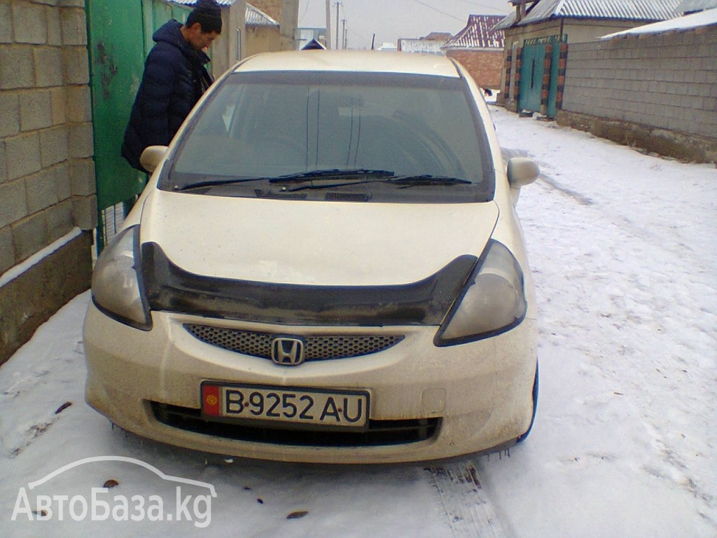 Honda Fit 2004 года за ~307 700 сом