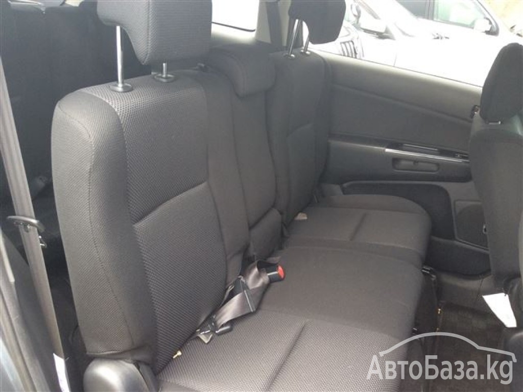 Toyota Wish 2004 года за ~534 500 сом